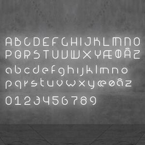 Artemide Alphabet of Light parete maiuscola J