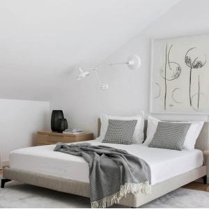 GRUPA Arigato applique 2 luci 70cm bianco