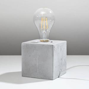 SOLLUX LIGHTING Lampada da tavolo Akira di cemento forma cu…